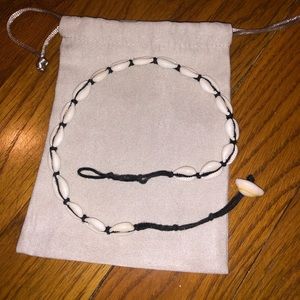 Shell necklace
